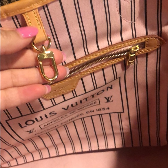 ❌SOLD!!!! ❌Authentic Louis Vuitton Neverfull - Picture 6 of 8